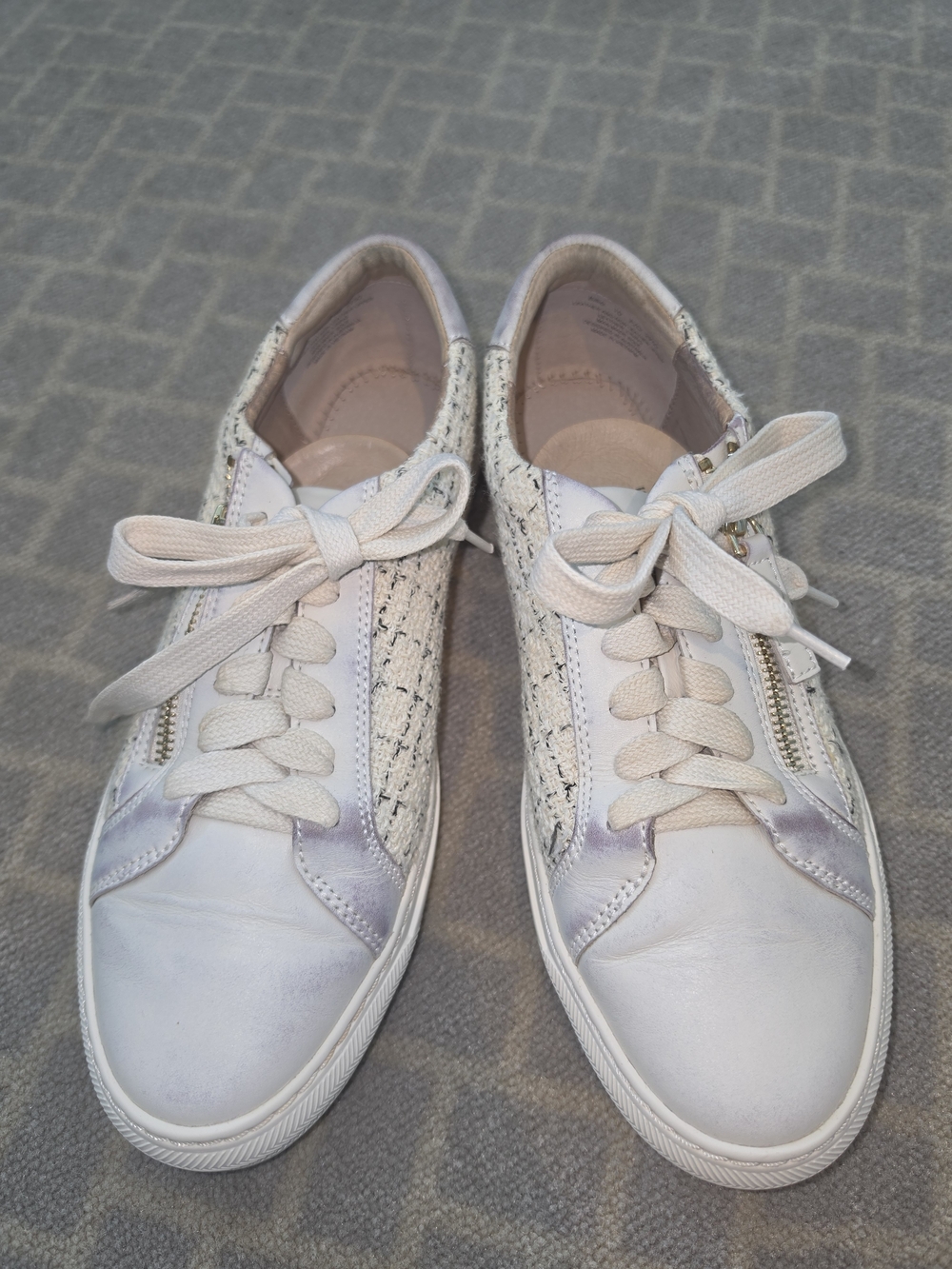 Women’s Casual Lace-Up Sneakers with Side Zip in Off-White